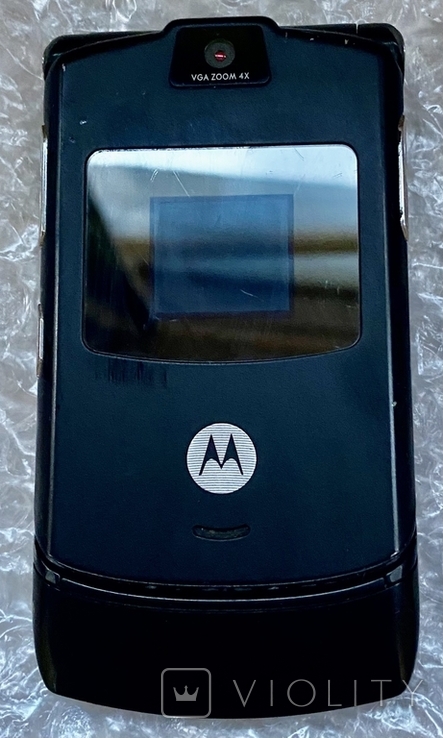 Motorola RAZR V3, фото №2