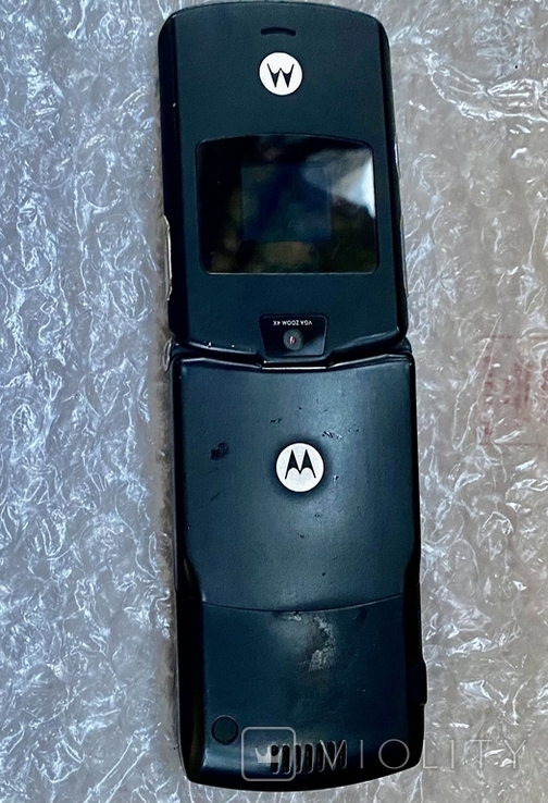 Motorola RAZR V3, фото №5