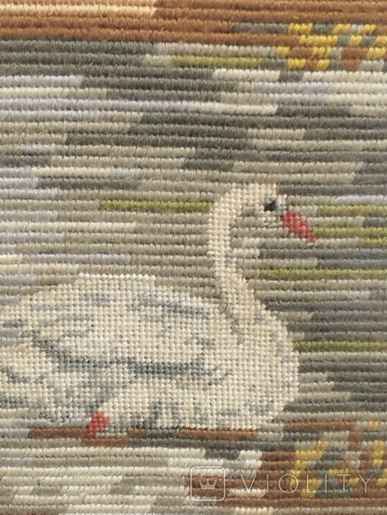 Вишита картина: Лебеді на озері, 1920-30- ті рр. В рідній рамці., фото №4
