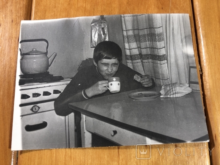 Фото мальчик на кухне, фото №2