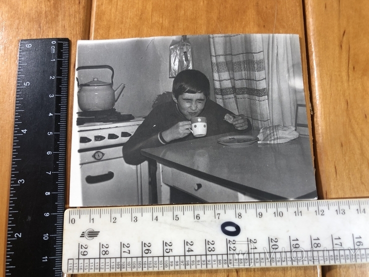 Фото мальчик на кухне, фото №3