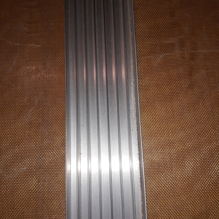Профиль алюминиевый радиаторный. 8 ребер. 1 метр., фото №3