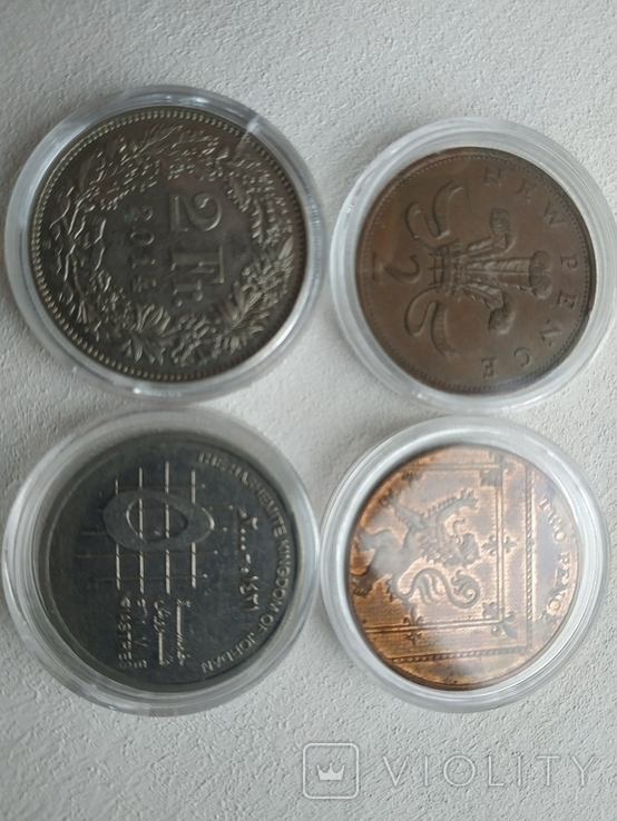 Монета Іорданія 5 піастрів, 2 франки 2014 року Швейцарія, 2 пенса2011року, і 2 пенса 1980р, фото №2