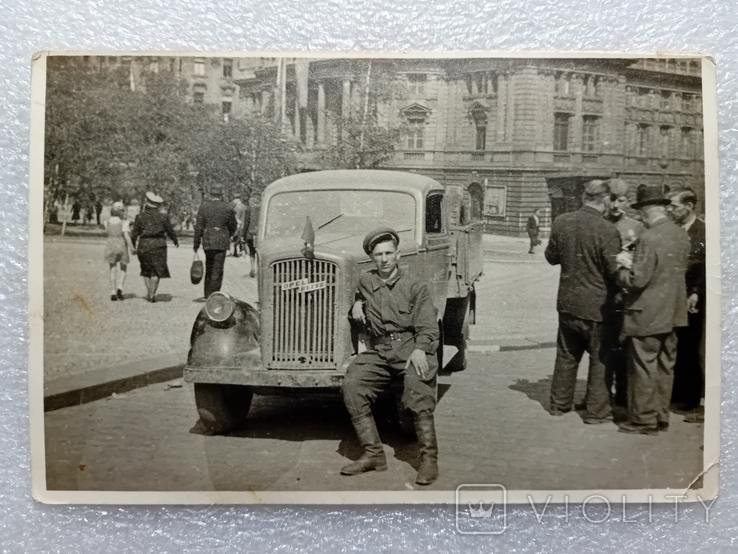 Одеса. Німецький вантажний автомобіль Opel Blitz (німецька-блискавка). (1), фото №2