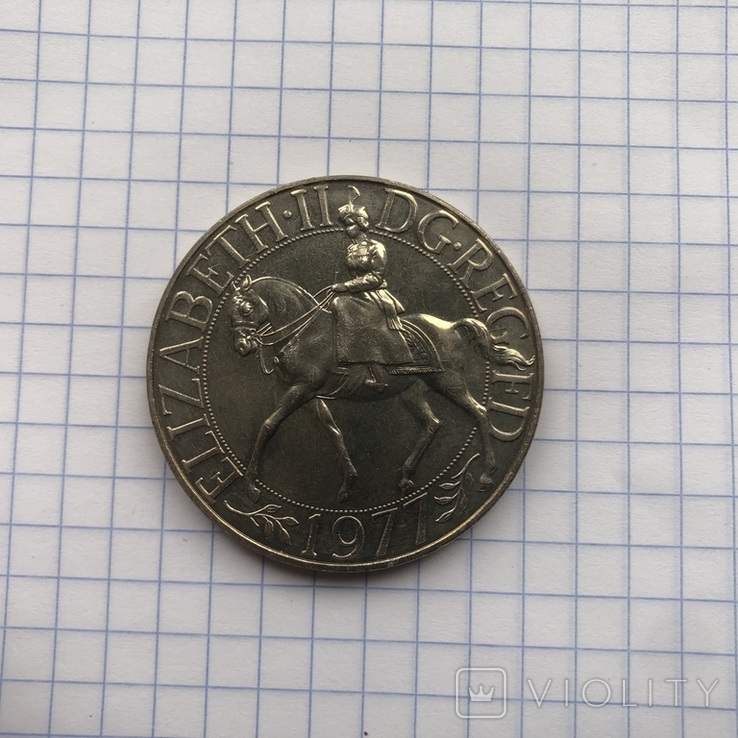 Монета Пам'ятна срібна ювілейна монета королеви Єлизавети II 1952 - 1977, фото №9