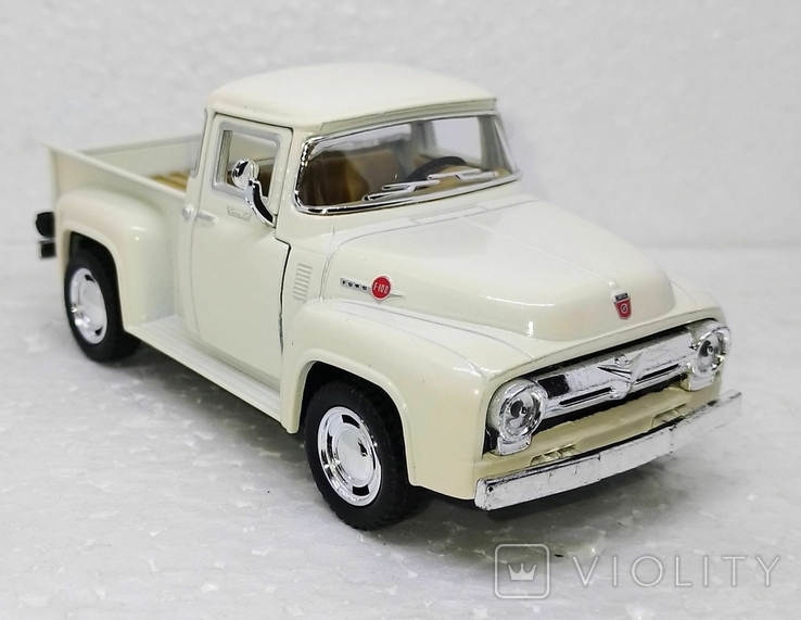 Ford F-100 Pickup 1956. Масштаб 1:38. Kinsmart. Нова, фото №5