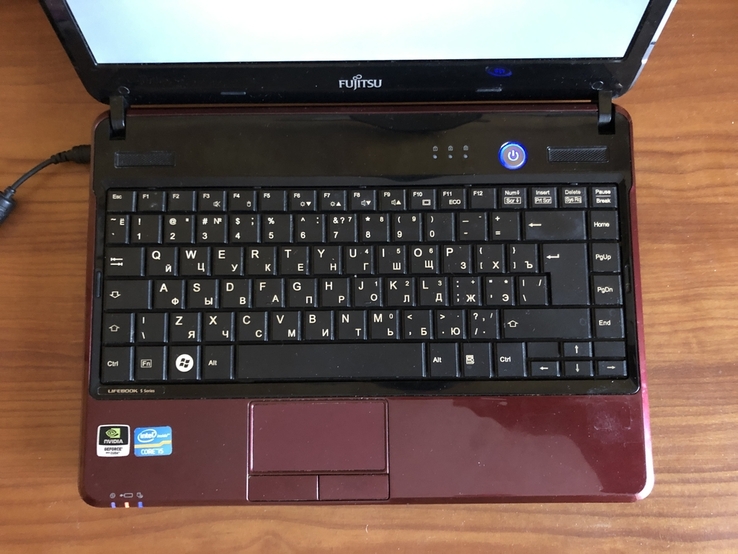 Ноутбук Fujitsu Lifebook SH531 i3-2330M/5GB/250GB/ intel+GF 410M, numer zdjęcia 3