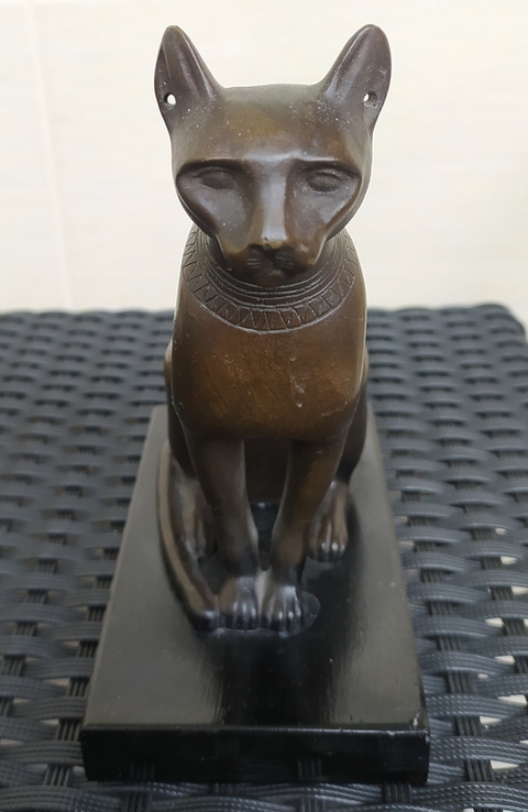 Египетская кошка сфинкс Бастет, photo number 2