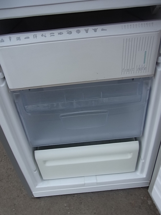 Холодильник Bauknecht 180х60 cм № 1 з Німеччини, фото №13