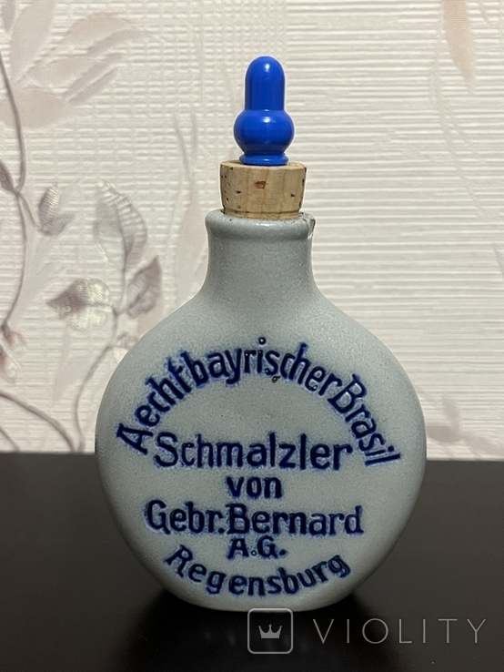 Немецкий керамический флакон для нюхательного табака "Schmalzlerfranzl", с наполнением, фото №3