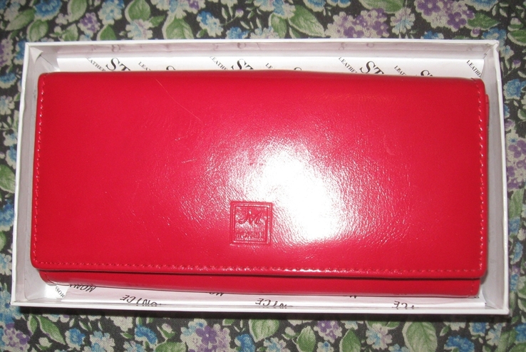 Червоний вживаний жіночий гаманець-портмоне "MONI CE", фото №2