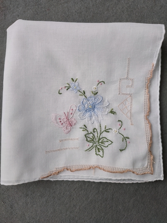 Вінтажна батистова носова хустка, хустинка з вишивкою квітів, photo number 10