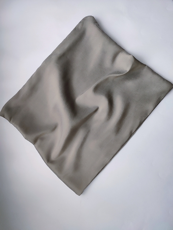 Колекційний шовковий платок Hermes Paris Vintage Silk Scarf Springs оригінал, numer zdjęcia 4