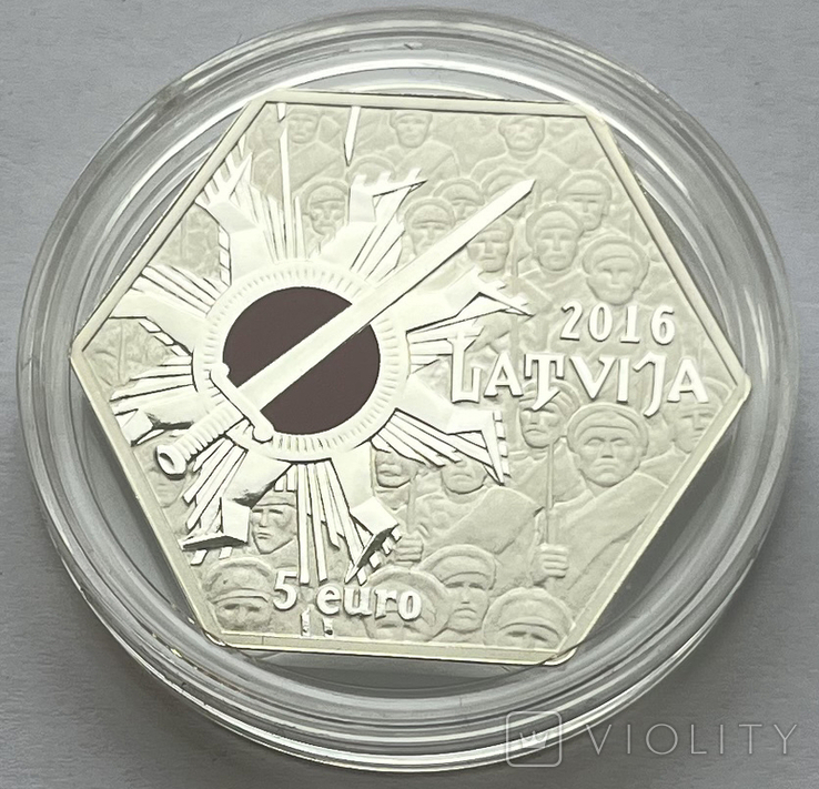 5 евро 2016 Латвия "100 лет Митавской операции" (серебро), фото №6