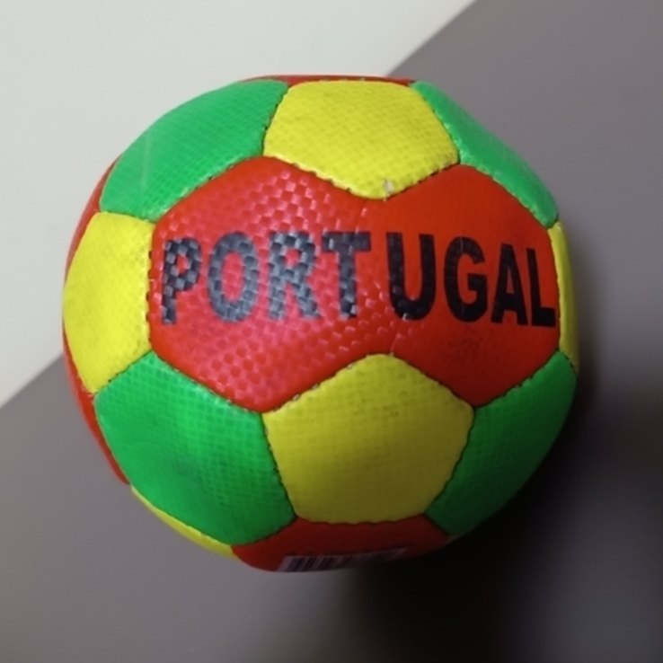 Мяч Portugal. Мяч кольори Португалії. Футбольний мяч, numer zdjęcia 2