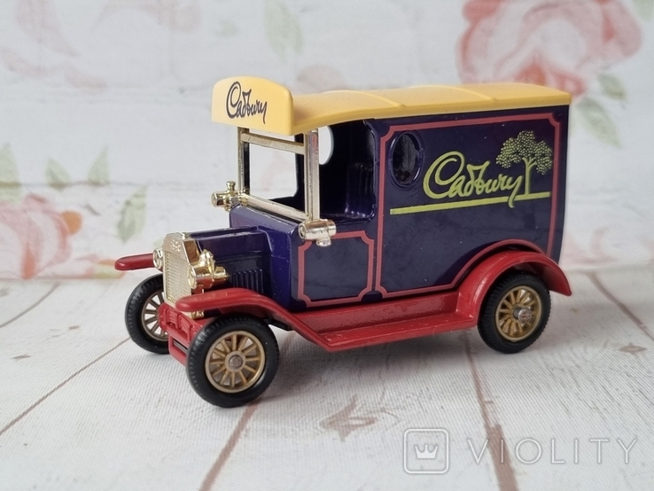 Фургон Cadbury 's Ltd FORD модель T 1928 года от LLEDO 1986 года Маштаб 1:43, фото №2