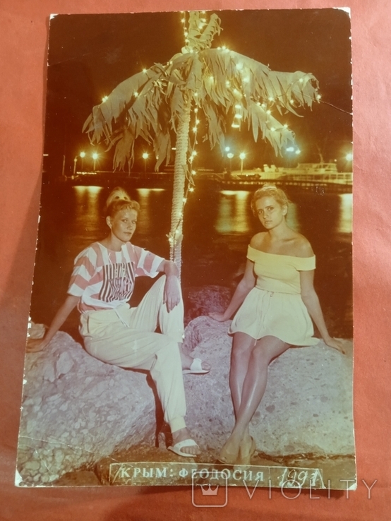 Красиві дівчата, плаття, море, пляж, набережна, Крим, Феодосія, 1991, фото №3