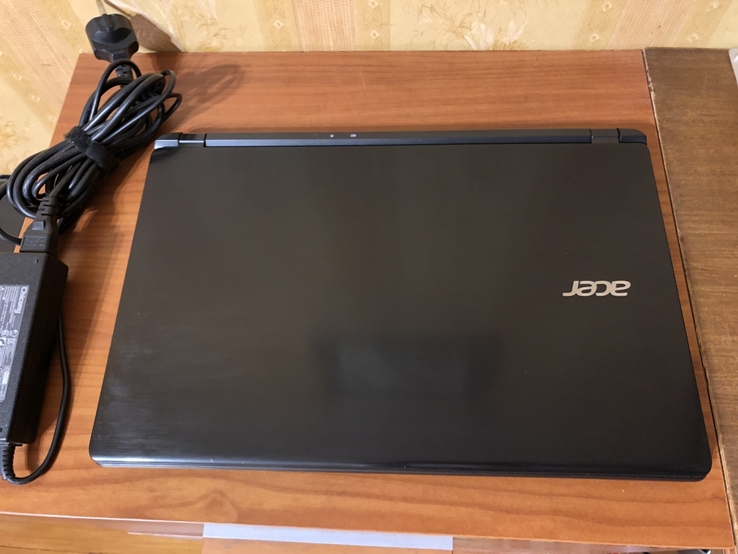 Ноутбук Acer V5-572G i3-3227U/6gb /HDD 500GB/ HD 4000 + GF GT 720M, photo number 2