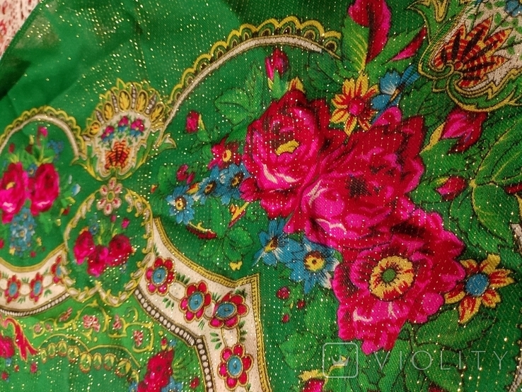 Зелёный в цветах ,с люриксом платок из СССР, фото №7