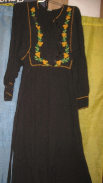 Довга сукня з ручною вишивкою. ІНДІЯ.100% бавовна.розмір-40., фото №2