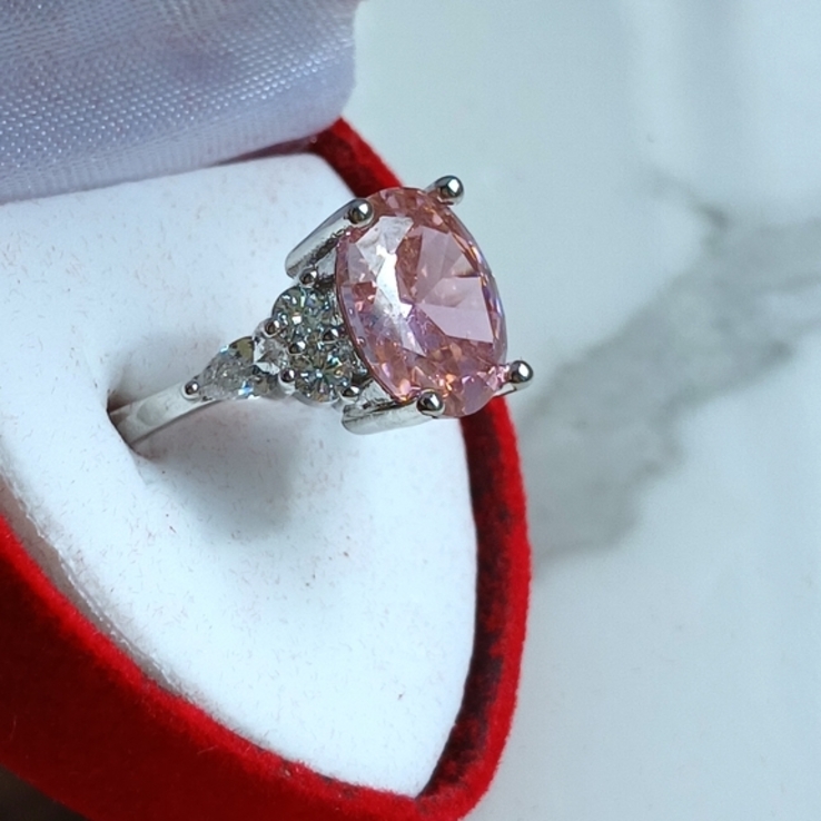 Новий красивий перстень каблучка колечко з чудовими кристаликами, numer zdjęcia 6