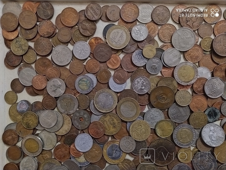 Монеты мира 3,5 кг все континенты 1030 шт(много монет для чистки), фото №4