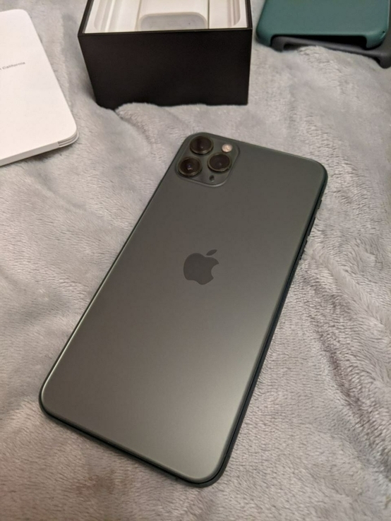 Apple iPhone 11 Pro Max, photo number 5