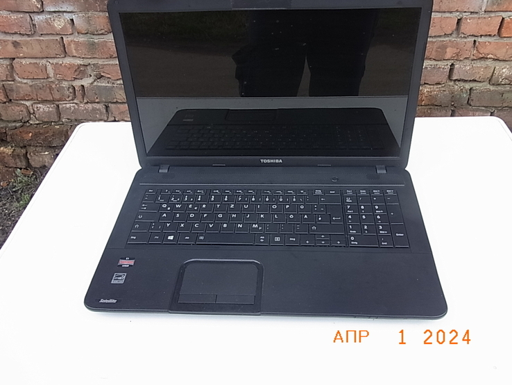 Ноутбук TOSHIBA satellite C870D-119 з Німеччини, фото №2