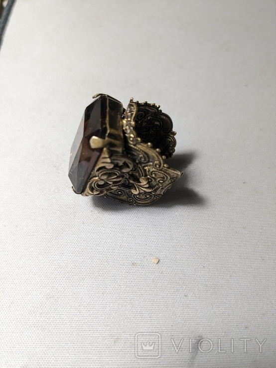 Перстень с коричневым камнем латунь, фото №3