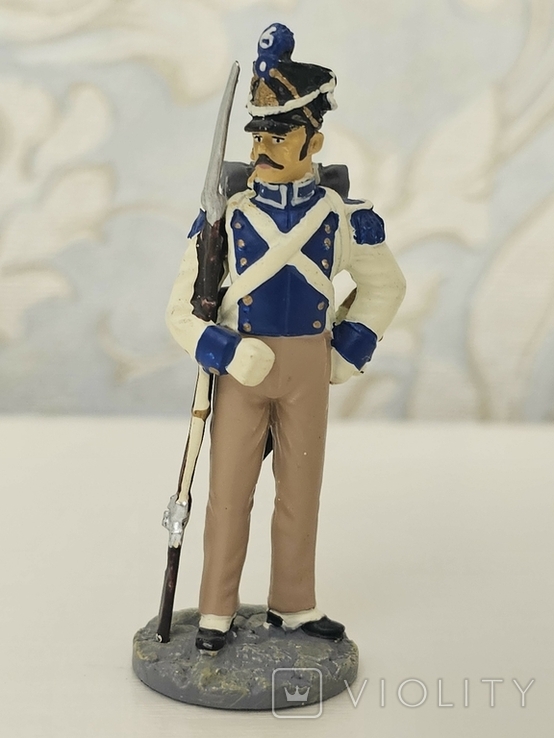 Рядовой фузилерной роты 6 полка линейной пехоты Королевства Вестфалия 1807-1813 + Журнал, фото №2