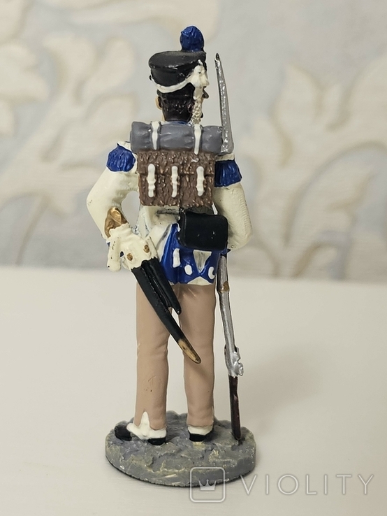 Рядовой фузилерной роты 6 полка линейной пехоты Королевства Вестфалия 1807-1813 + Журнал, фото №3