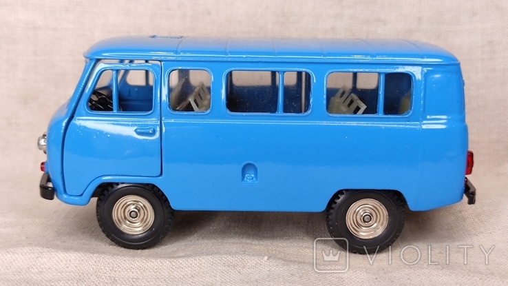 УАЗ-452 /А41 Made in USSR 1:43, фото №8