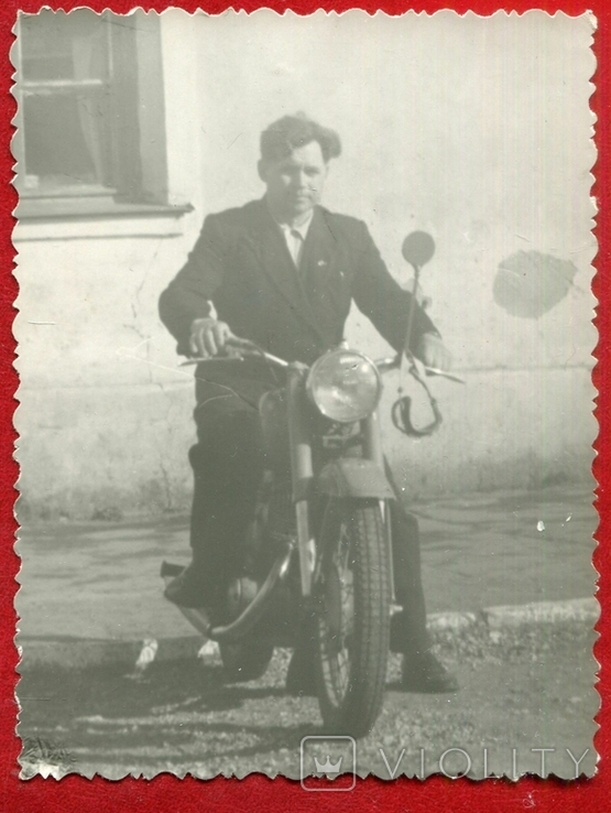 Чоловік Мотоцикл, фото №2