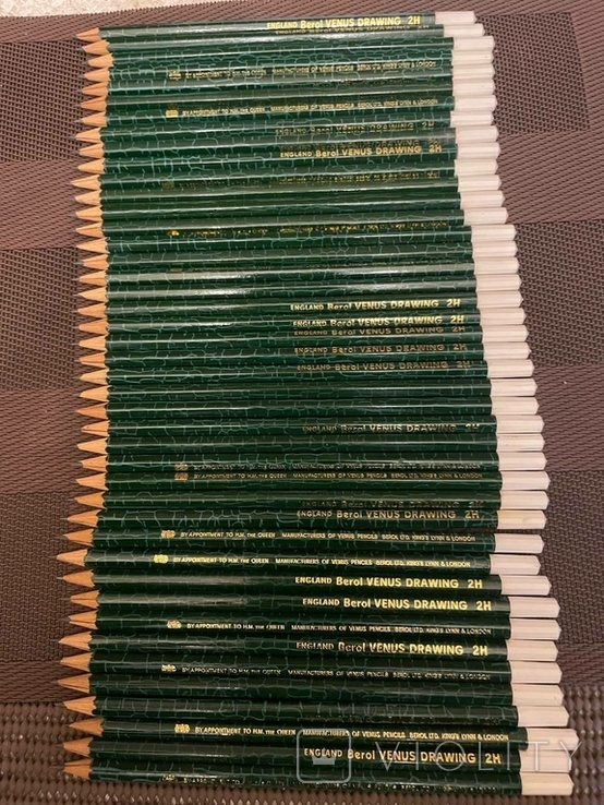 Креслярські олівці Англія, заточені на заводі 43 шт. і нова лінійка, фото №4