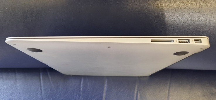 MacBook Air A1466 (2017), photo number 9