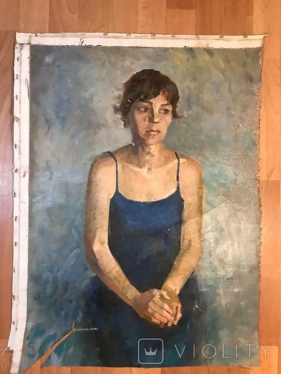 1.75 Картина. Портрет девушки в синем. Есть надрыв полотна в нижней части., фото №3