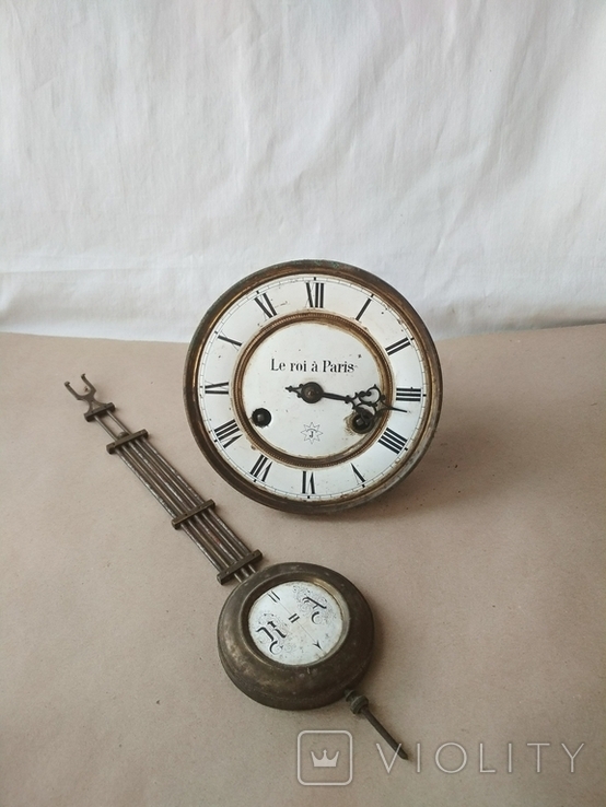 Le roi a Paris - старинный механизм часов с маятником, фото №2