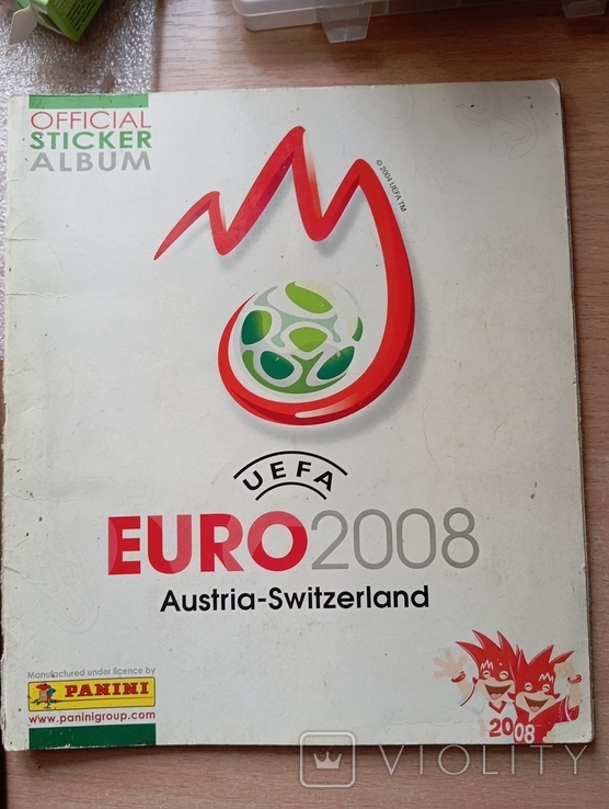 Журнал с наклейками Panini футбол евро2008, фото №2