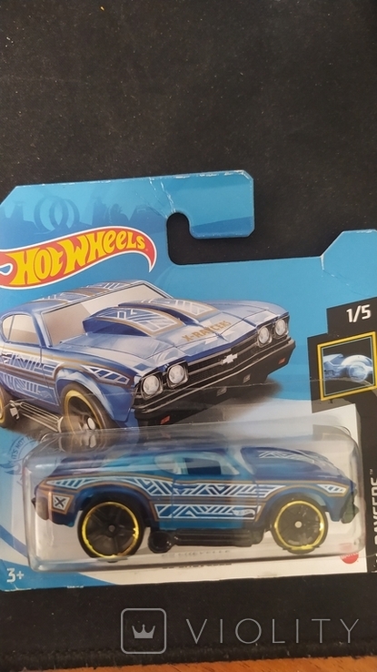 Hot wheels 69 chevelle в упаковке, фото №7