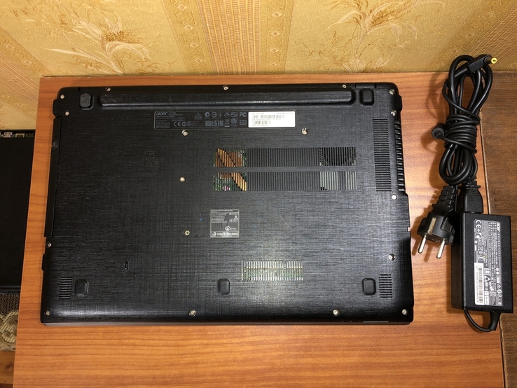 Ноутбук Acer E5-573 FHD i5-4200U/8gb /HDD 500GB/Intel HD+ GF 920M, photo number 3
