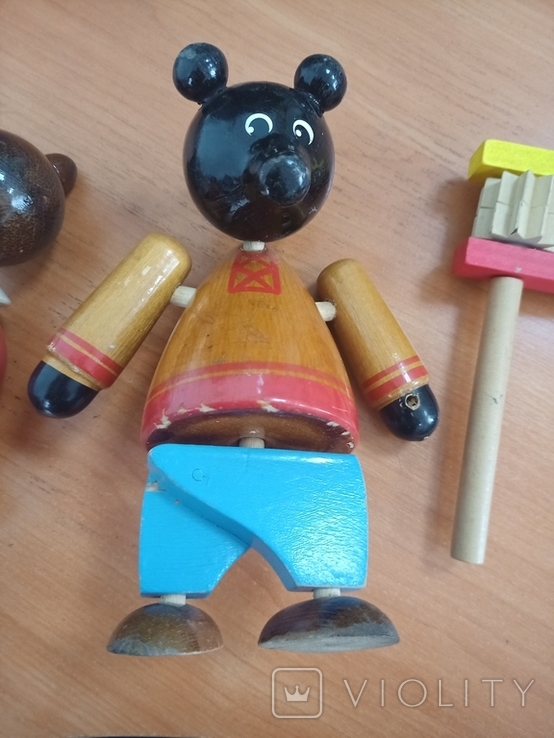 Деревяные игрушки СССР: два медведя и трещетка, фото №5