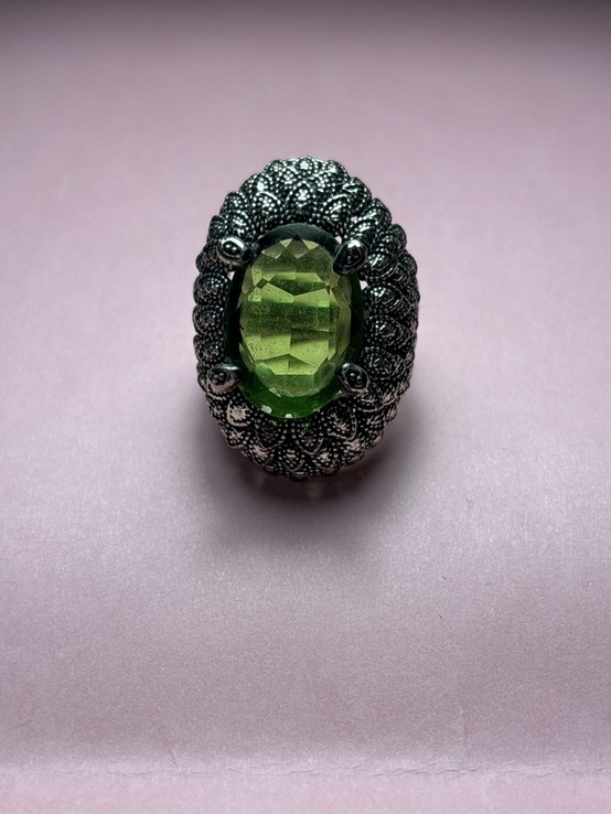 Перстень з зеленим каменем, фото №2