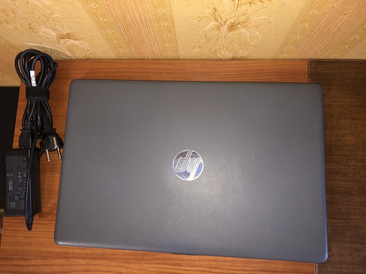 Ноутбук HP 17BY i5-8250U/DDR4 8Gb/ SSD 480GB / Intel 620 + R530/ 5 год., фото №2