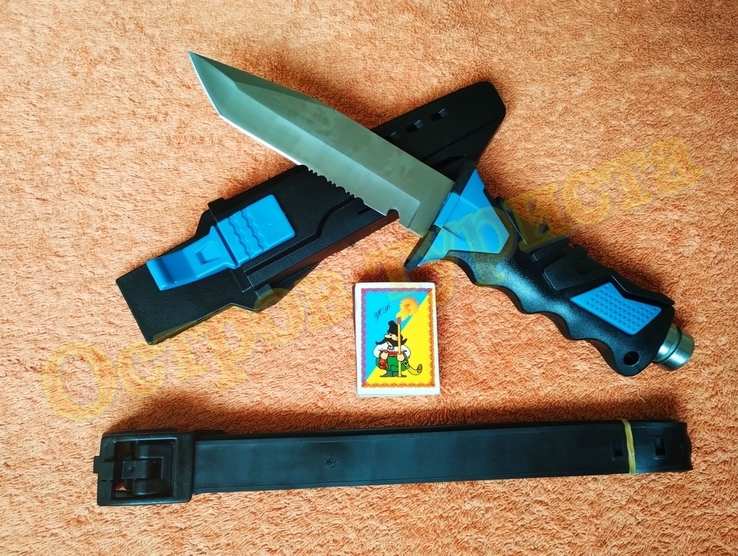 Нож для дайвинга туристический с ножнами и ремнями, фото №4