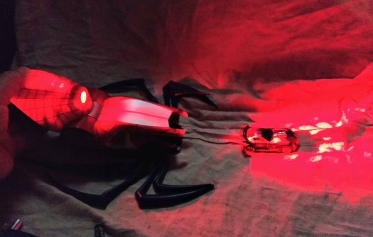 Торг Majorette пусковая установка Человек Паук со светом и машинкой, numer zdjęcia 3