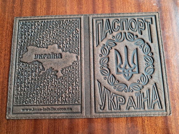 Шкіряна нова обкладинка під паспорт., фото №2