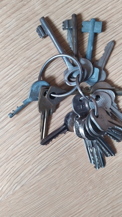 Связка разных ключей, photo number 2