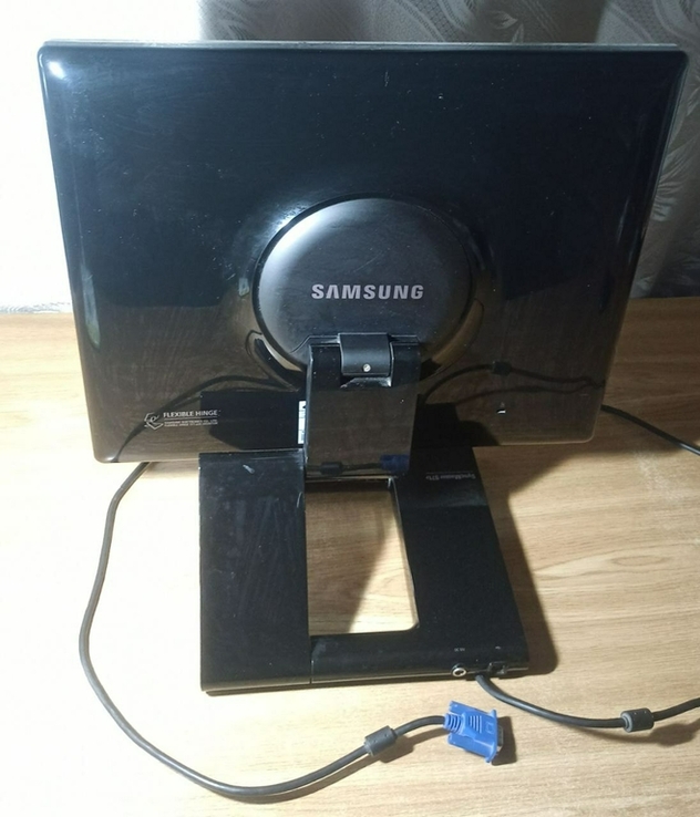 Монитор Samsung SyncMaster 971P в хорошем, рабочем состоянии, фото №3