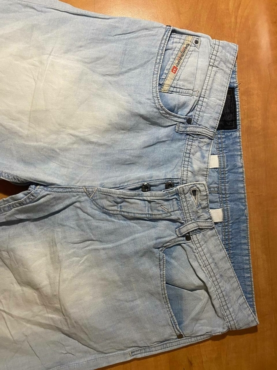 Чоловічі джинсові шорти Diesel Розмір вказано 32, photo number 3