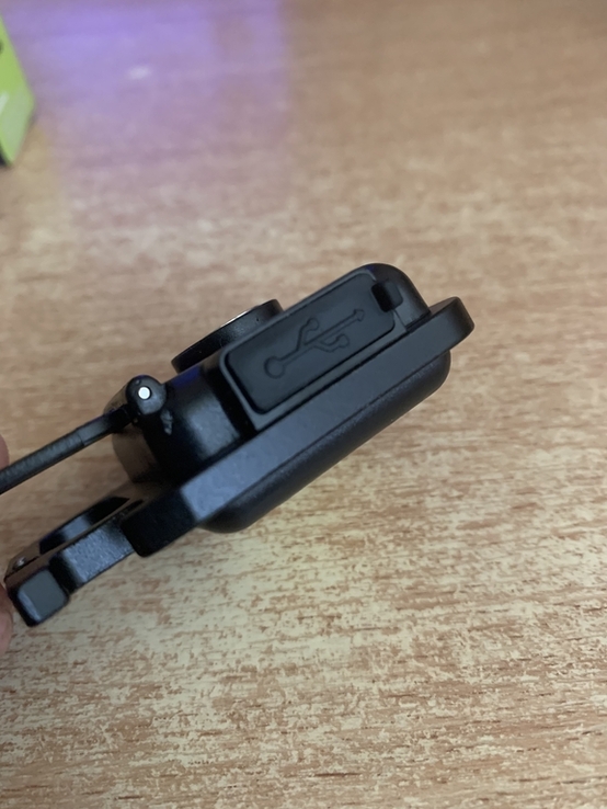Ліхтарик акумуляторний кишеньковий з магнітом та карабіном, фото №8